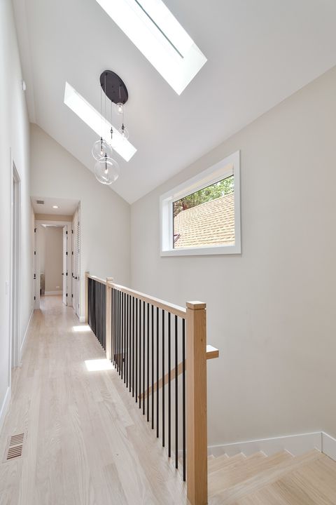 Tiny photo for 1719 W Foster Avenue, Chicago, IL 60640 (MLS # 12527636)