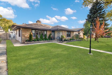 Tiny photo for 9111 S 55th Avenue, Oak Lawn, IL 60453 (MLS # 12503321)