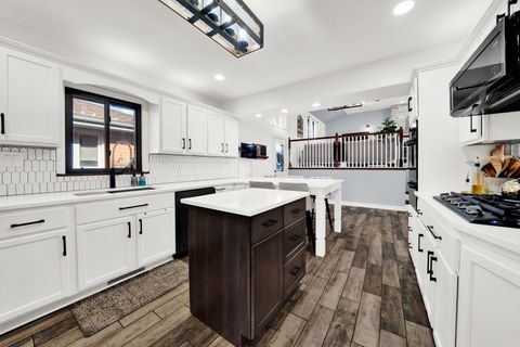 Tiny photo for 9111 S 55th Avenue, Oak Lawn, IL 60453 (MLS # 12503321)