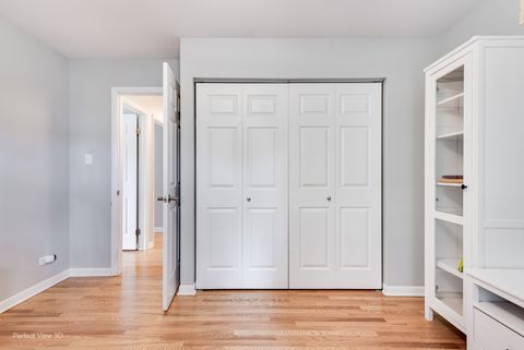 Tiny photo for 1003 W Hintz Road, Arlington Heights, IL 60004 (MLS # 12594776)