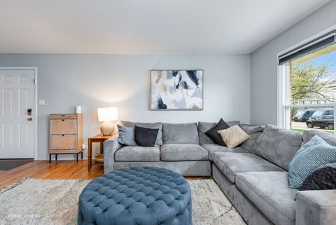 Tiny photo for 1003 W Hintz Road, Arlington Heights, IL 60004 (MLS # 12594776)