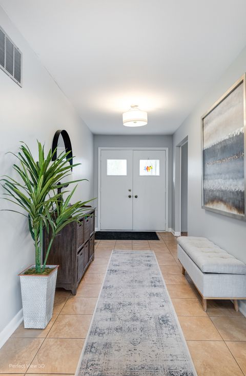 Tiny photo for 1003 W Hintz Road, Arlington Heights, IL 60004 (MLS # 12594776)