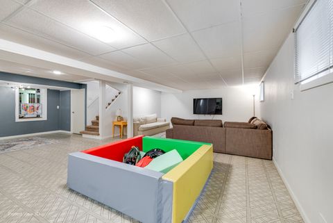 Tiny photo for 1003 W Hintz Road, Arlington Heights, IL 60004 (MLS # 12594776)