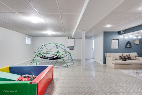 Tiny photo for 1003 W Hintz Road, Arlington Heights, IL 60004 (MLS # 12594776)