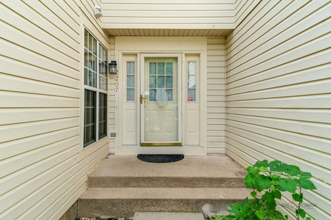Tiny photo for 2207 Seaver Lane, Hoffman Estates, IL 60169 (MLS # 12696023)