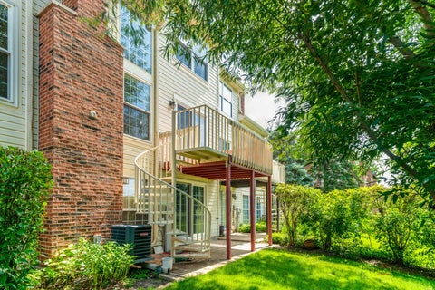 Tiny photo for 2207 Seaver Lane, Hoffman Estates, IL 60169 (MLS # 12696023)