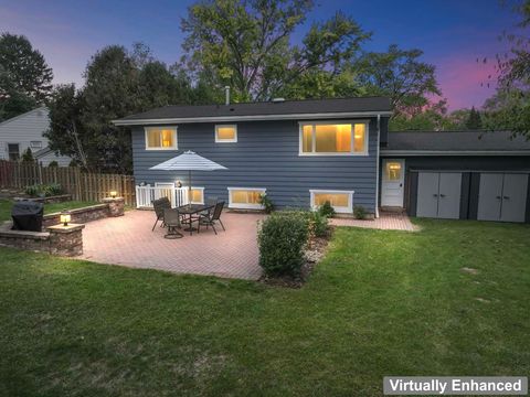 Tiny photo for 103 S Seebert Street, Cary, IL 60013 (MLS # 12486892)