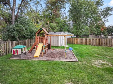 Tiny photo for 103 S Seebert Street, Cary, IL 60013 (MLS # 12486892)