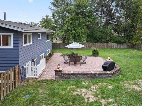Tiny photo for 103 S Seebert Street, Cary, IL 60013 (MLS # 12486892)