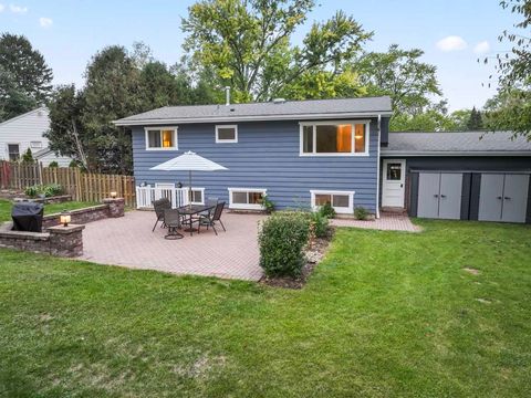 Tiny photo for 103 S Seebert Street, Cary, IL 60013 (MLS # 12486892)
