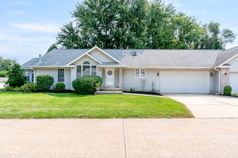 Photo of 1200 52nd Street Drive #0, Moline, IL 61265 (MLS # 12725137)