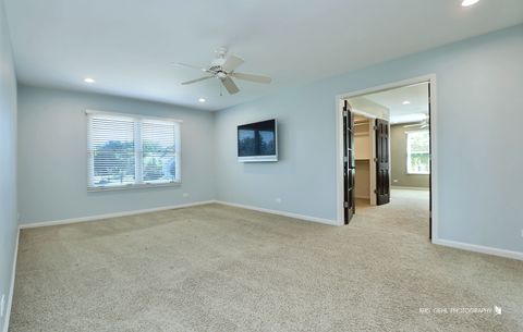 Tiny photo for 2935 Oxford Court, Aurora, IL 60502 (MLS # 12685392)