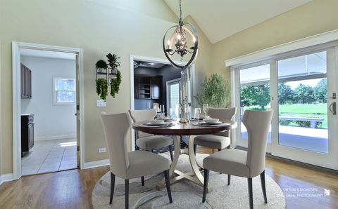 Tiny photo for 2935 Oxford Court, Aurora, IL 60502 (MLS # 12685392)
