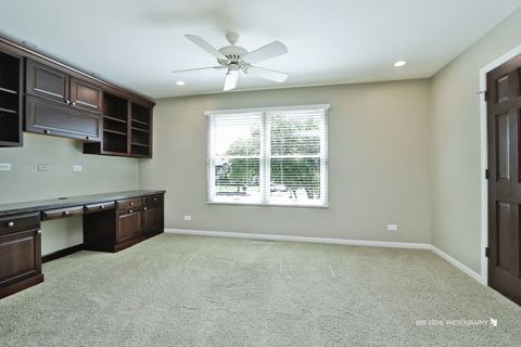 Tiny photo for 2935 Oxford Court, Aurora, IL 60502 (MLS # 12685392)