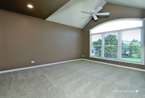 Tiny photo for 2935 Oxford Court, Aurora, IL 60502 (MLS # 12685392)