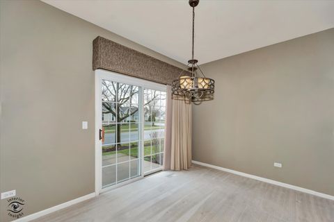 Tiny photo for 21418 Timber Lake Court #21418, Crest Hill, IL 60403 (MLS # 12613069)
