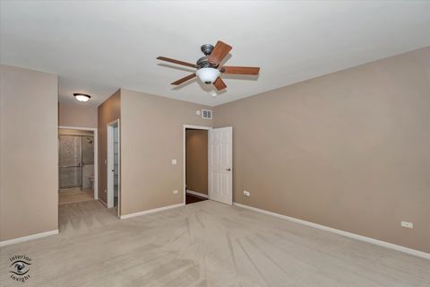 Tiny photo for 21418 Timber Lake Court #21418, Crest Hill, IL 60403 (MLS # 12613069)