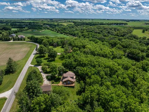 Tiny photo for 17 Deer Run Road, Orion, IL 61273 (MLS # 12677939)