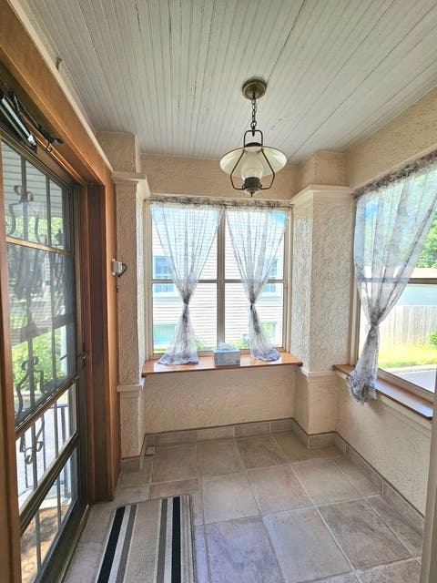 Tiny photo for 509 S Oakland Avenue, Villa Park, IL 60181 (MLS # 12661665)