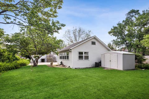 Tiny photo for 509 S Oakland Avenue, Villa Park, IL 60181 (MLS # 12661665)