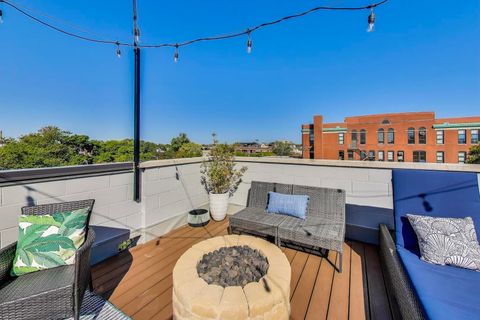 Tiny photo for 2237 W Race Avenue #2, Chicago, IL 60612 (MLS # 12480039)