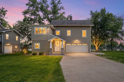 Photo of 3630 N Shore Drive, Moline, IL 61265 (MLS # 12745040)