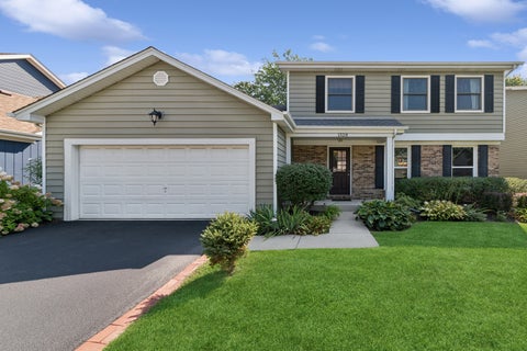 Photo of 1528 Bonaventure Drive, Naperville, IL 60563 (MLS # 12729261)