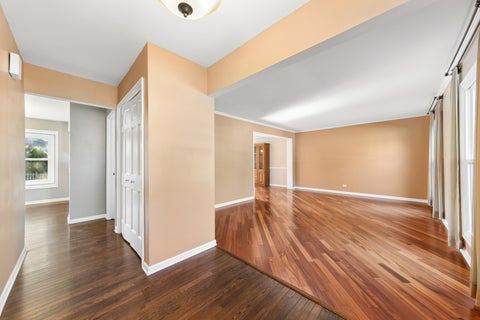 Tiny photo for 1528 Bonaventure Drive, Naperville, IL 60563 (MLS # 12729261)