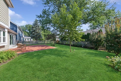 Tiny photo for 1528 Bonaventure Drive, Naperville, IL 60563 (MLS # 12729261)
