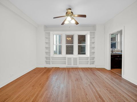 Tiny photo for 5000 S Cornell Avenue #6C, Chicago, IL 60615 (MLS # 12495435)