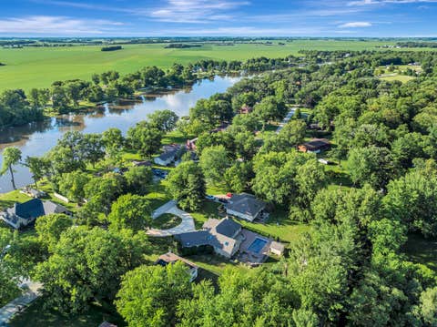 Tiny photo for 1749 Bittersweet Drive, St. Anne, IL 60964 (MLS # 12689224)