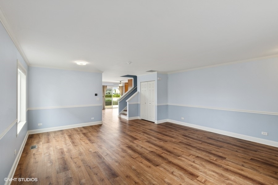 845 Chopin Place