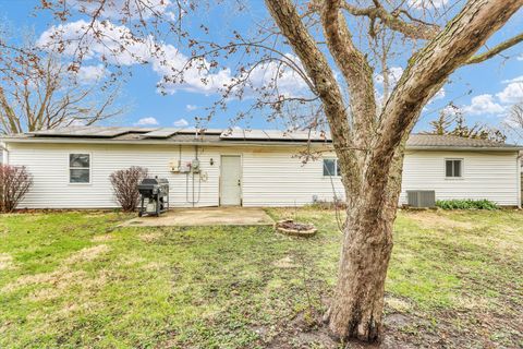 Tiny photo for 2705 Willowpark Drive, Champaign, IL 61821 (MLS # 12598515)