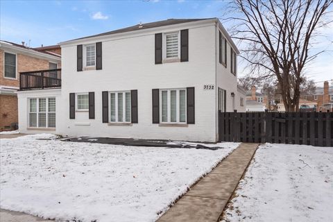 3732 W Columbia Avenue Lincolnwood IL 60712