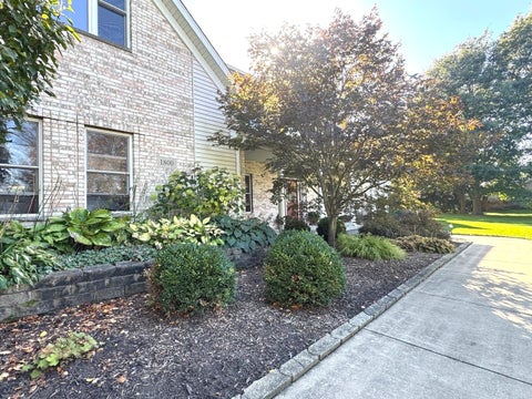 Tiny photo for 1800 Bluff S Turn, Kankakee, IL 60901 (MLS # 12790241)