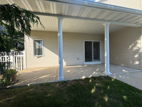 Tiny photo for 1800 Bluff S Turn, Kankakee, IL 60901 (MLS # 12790241)