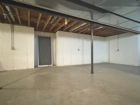 Tiny photo for 1800 Bluff S Turn, Kankakee, IL 60901 (MLS # 12790241)