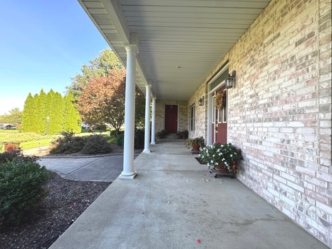 Tiny photo for 1800 Bluff S Turn, Kankakee, IL 60901 (MLS # 12790241)