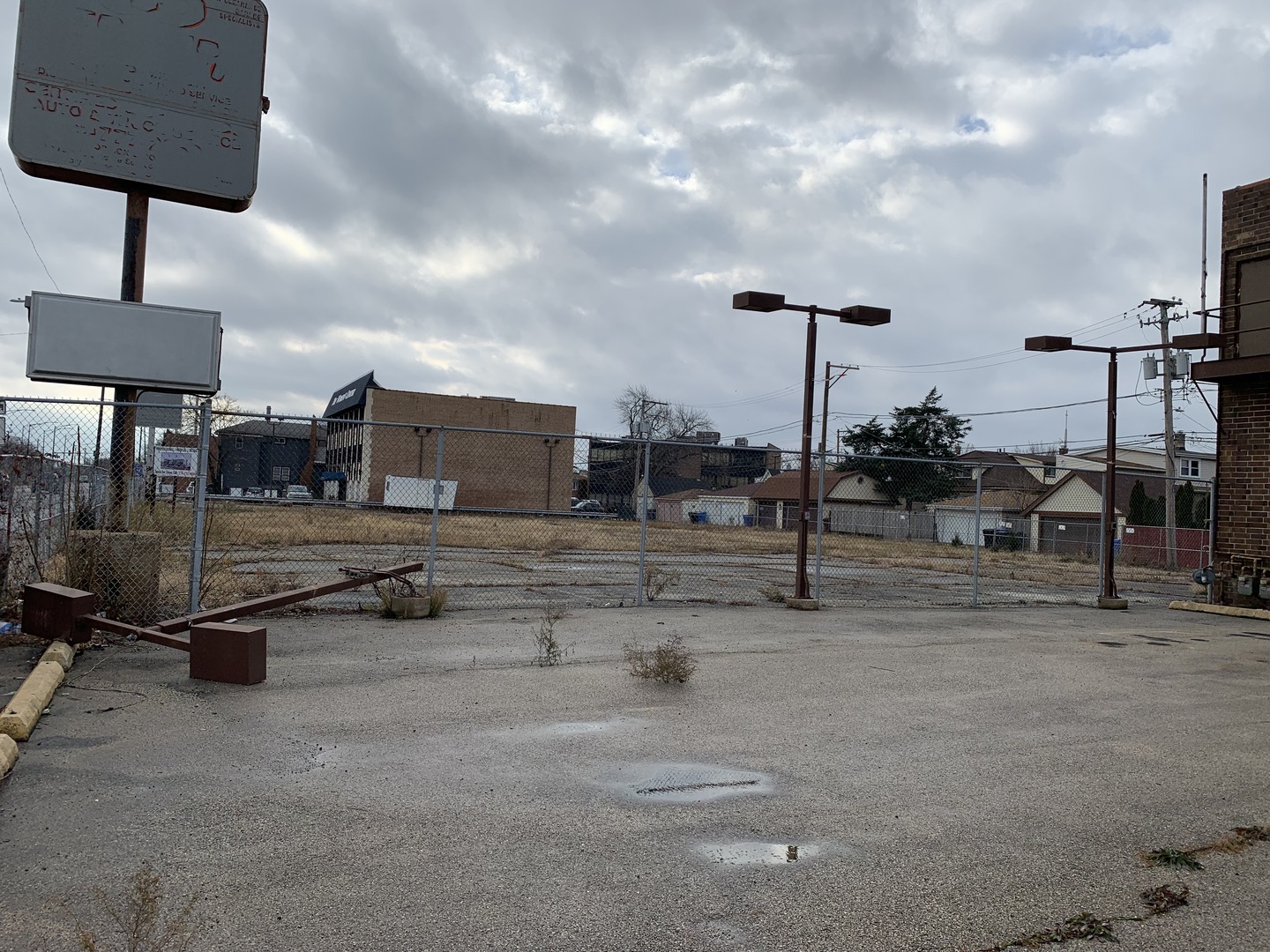 5130-50 N Cicero Avenue