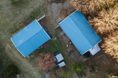 Tiny photo for 308 S Spillertown Road, Marion, IL 62959 (MLS # QC4269886)