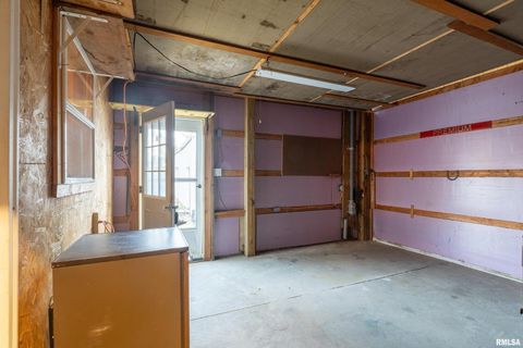 Tiny photo for 308 S Spillertown Road, Marion, IL 62959 (MLS # QC4269886)