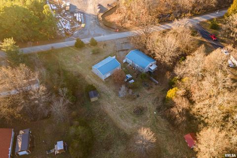Tiny photo for 308 S Spillertown Road, Marion, IL 62959 (MLS # QC4269886)