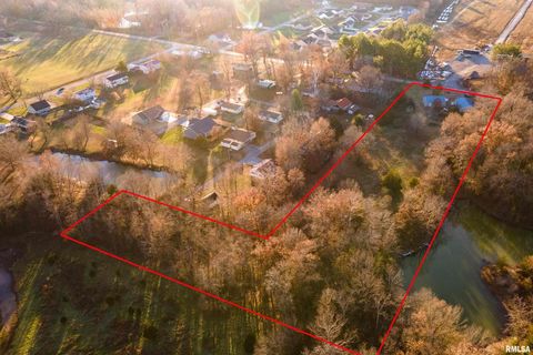 Tiny photo for 308 S Spillertown Road, Marion, IL 62959 (MLS # QC4269886)