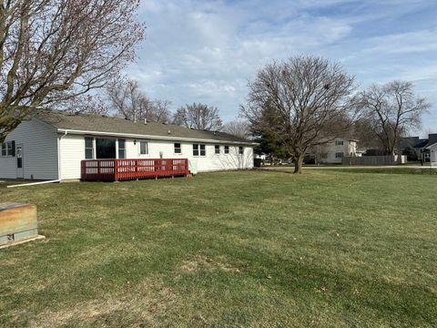 Tiny photo for 803 E Washington Street, Leroy, IL 61752 (MLS # 12536314)