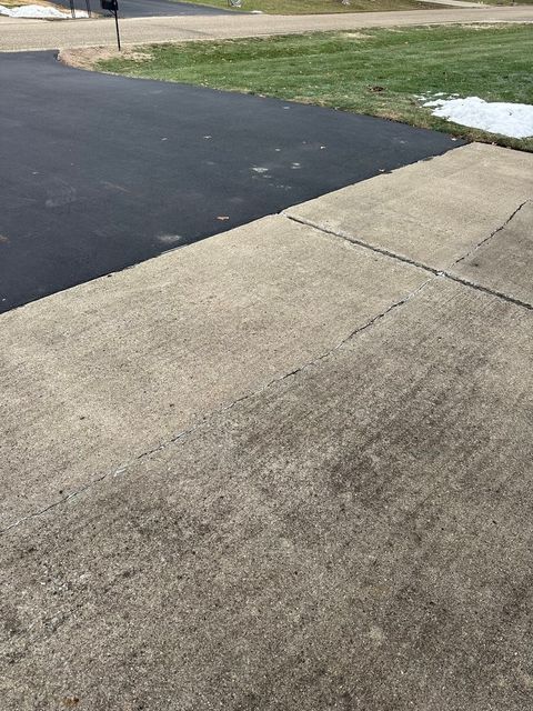 Tiny photo for 803 E Washington Street, Leroy, IL 61752 (MLS # 12536314)