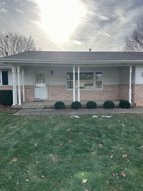 Tiny photo for 803 E Washington Street, Leroy, IL 61752 (MLS # 12536314)