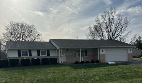 Photo of 803 E Washington Street, Leroy, IL 61752 (MLS # 12536314)