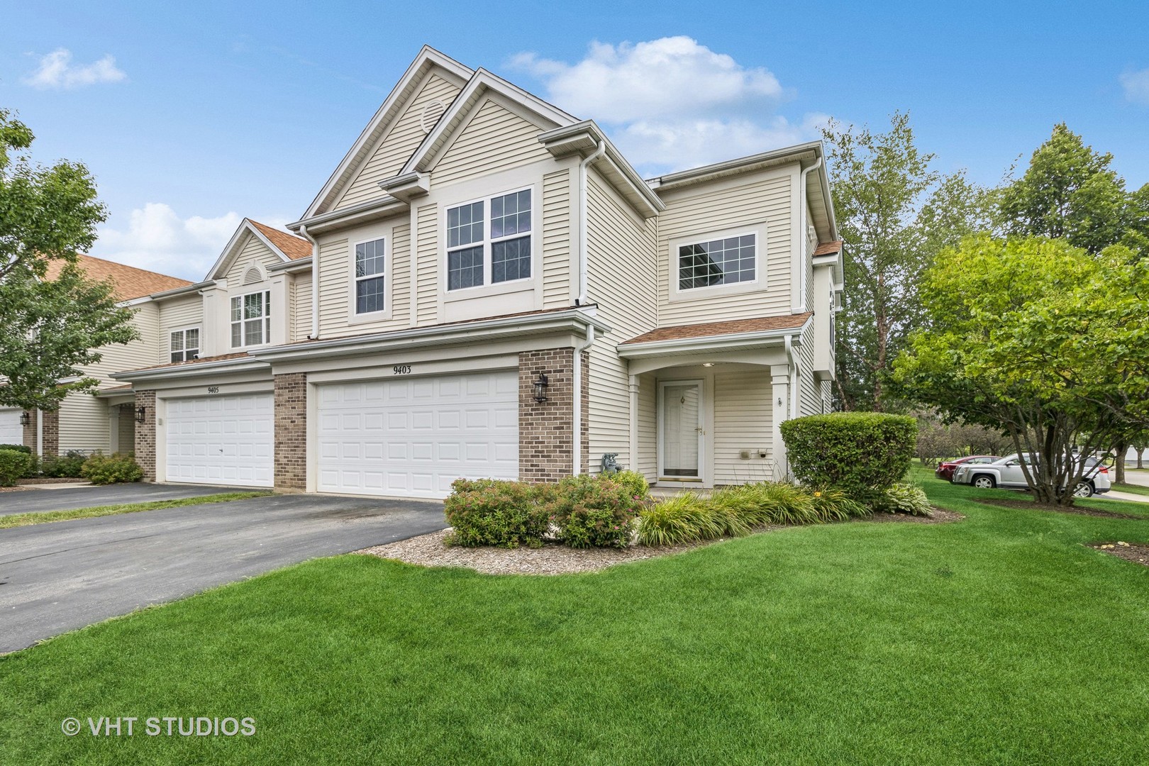 View Huntley, IL 60142 townhome