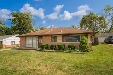 Photo of 155 Shabbona Drive, Park Forest, IL 60466 (MLS # 12393283)