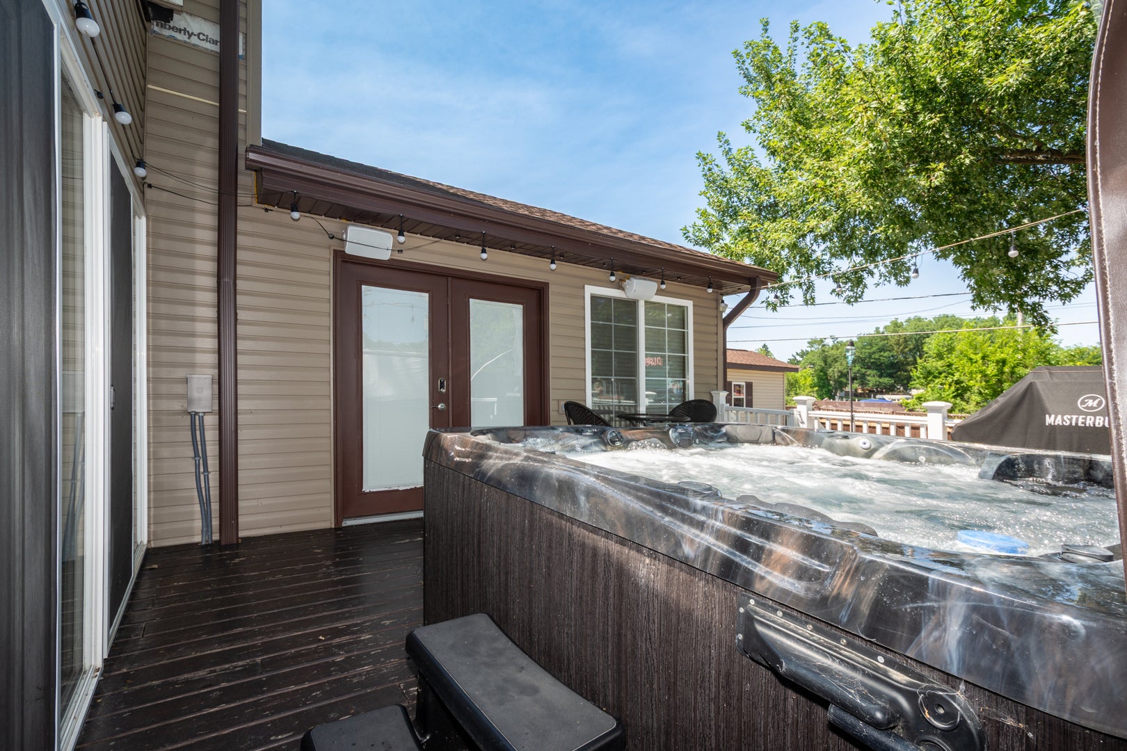 10 Matts Road